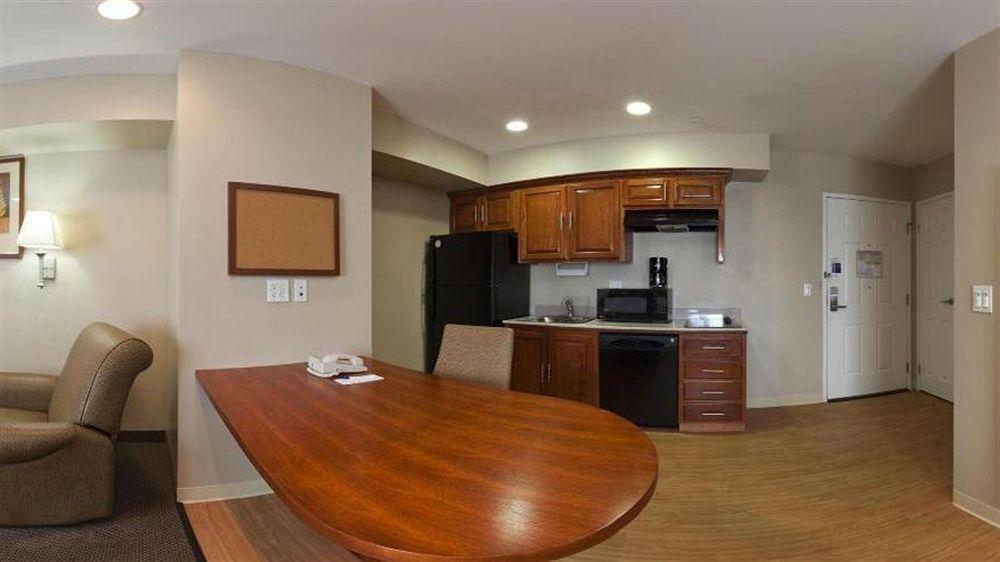 Candlewood Suites Lax Hawthorne By Ihg Екстериор снимка