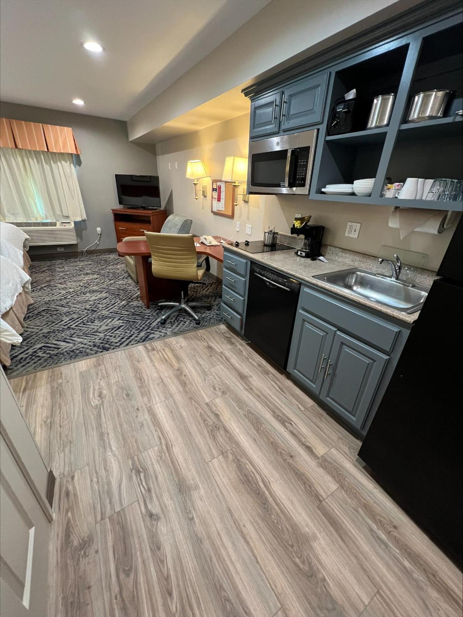 Candlewood Suites Lax Hawthorne By Ihg Екстериор снимка