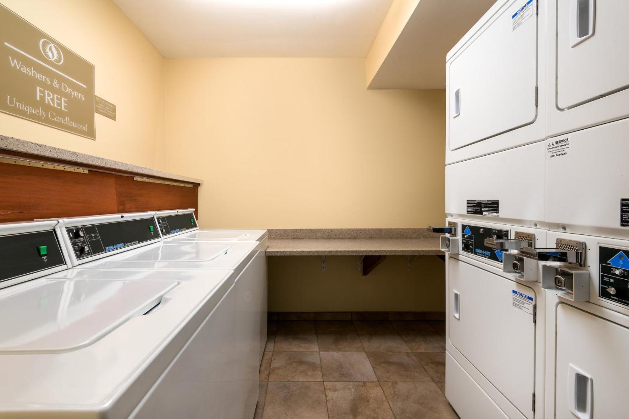 Candlewood Suites Lax Hawthorne By Ihg Екстериор снимка