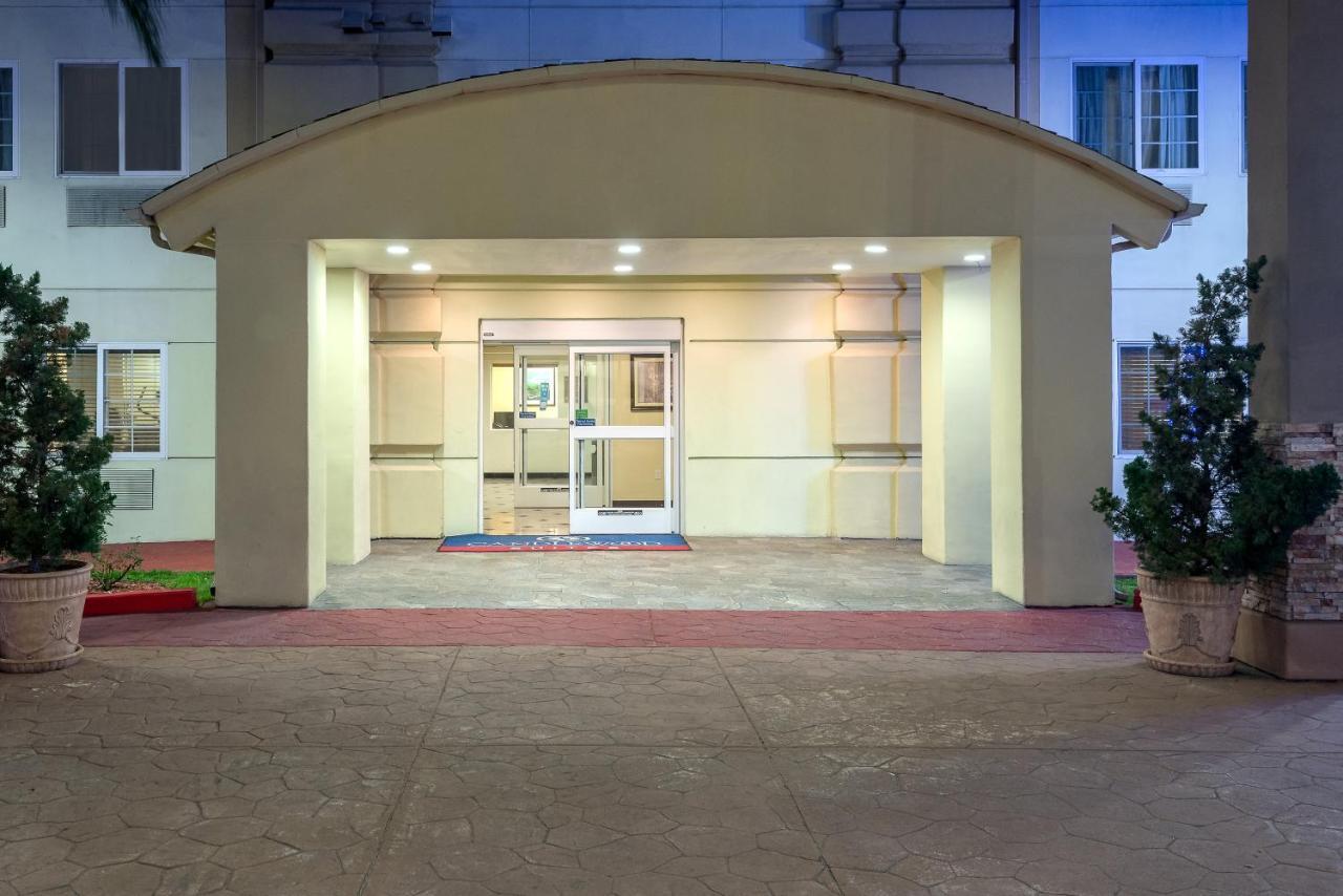 Candlewood Suites Lax Hawthorne By Ihg Екстериор снимка